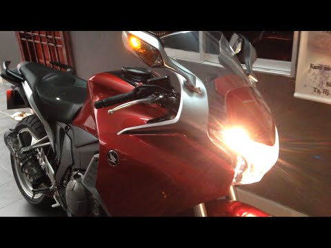 how to fit honda vfr panniers