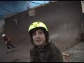 Teddy skateboading