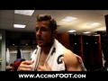 r�mi aboussouan s'entretient avec le secondeur marc-olivier brouillette apr�s le match hors-saison alouettes / argonauts du 19 juin 2012.