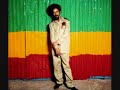 Damian Marley - Holiday