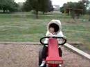 Nhien cuoi xe o to