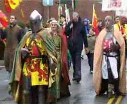 Owain Glyndwr yng Nghaernarfon