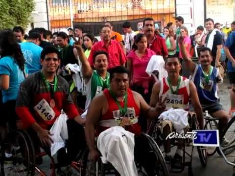 xxx TABASCO xxx - Cruz de la Cruz se agenció la edición XXX de la Carrera de la UJAT al cronometrar 20 minutos y 48 segundos, la justa se celebra en el marco de la Semana de J...