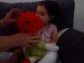 videos de Isa fazendo a boneca nanar