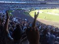 Tcheco saúda torcida no intervalo