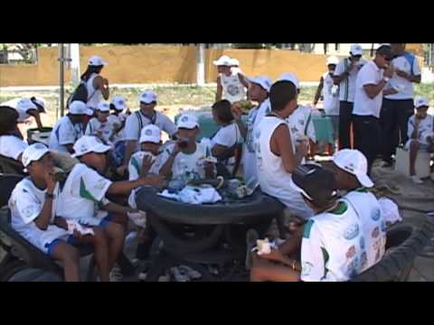 Projeto Passando o Rodo nas Praias em Itapu� 03/03/2012