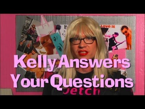 liamkylesullivan - Kelly talks about how she's walked in on her parents having sex before, and gives her opinion of the Hunger Games. Plus she announces the date for Heather's ...