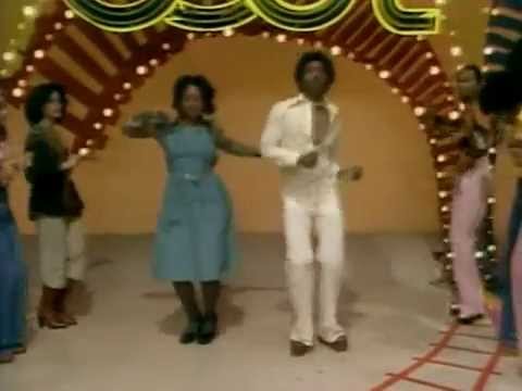 Soul Train Line 1976 (Archie Bell & the Drells – Let’s Go Disco)