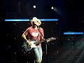 Brad Paisley \"Shes Everything\" Brad Paisley \"Shes Everything\"
