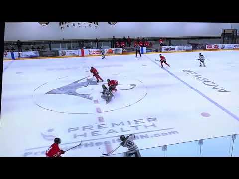 Andover 23-24 Foy getting open for a goal!