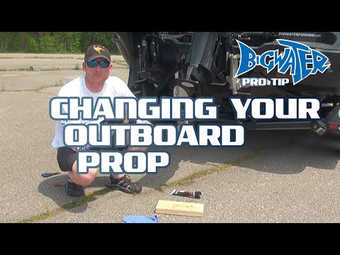 How to change a prop on an outboard boat engine— Mercury Marine
