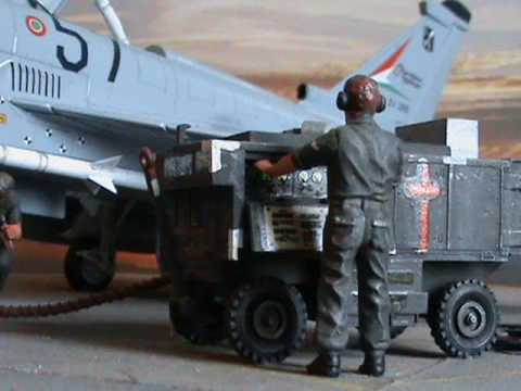 MODELLISMO STATICO EFA 2000 TYPHOON -varie By Baston$.wmv Static Model Airplane