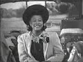 ella fitzgerald - a-tisket, a-tasket http://www.imdb.com/title/tt0035252/