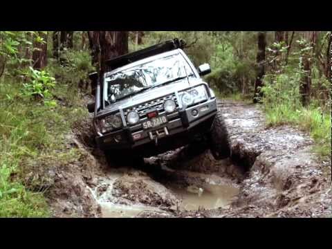 LandRoverUK - Three Land Rovers including a Range Rover Sport, Discovery 4 and Discovery 2, take on the creeks, mudholes and rock climbs of the Wallaroo State Forest. Lots...