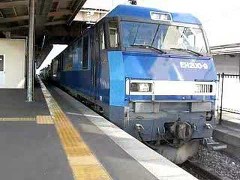 中央本線塩尻駅貨物列車運転士交代