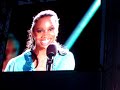 Videoclip I Can't Help Loving That Man Bj�rk