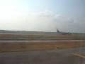 videos de Other flight about to take off ahead of us on Bangkok Aiport runway 2