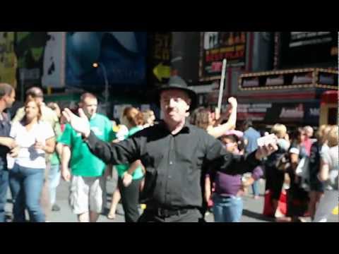 Dave Cremin - The Amazing Dave Cremin levitates an entire deck of cards over Times Square. A short by Eric Wagner & Sharon Ma.