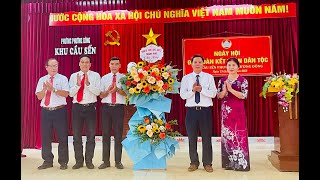 Đồng chí Nguyễn Văn Thành, Phó Chủ tịch Thường trực UBND thành phố dự Ngày hội Đại đoàn kết toàn dân tộc khu Cầu Sến, phường Phương Đông