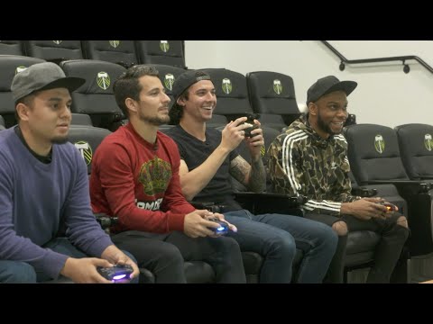 Video: FIFA expert ChuBoi plays no-rules FIFA 19 with Sebastián Blanco, Zarek Valentin and Edgar Guerrero
