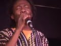 concert � la sortie de l'album en 2005 � colombes