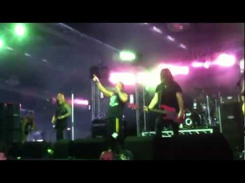 fozzy - Fozzy Performing Enemy Live @ Sydney Sound wave 2013 Feb 24th 2013.