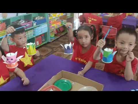 Làm đèn trung thu