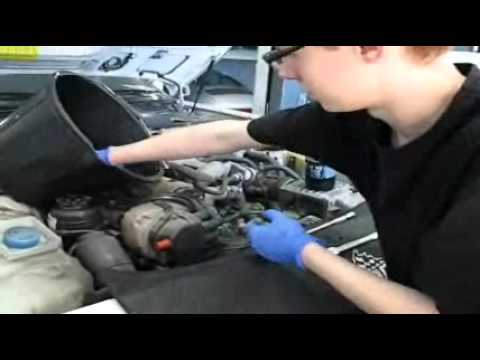 How to Change an Oil Filter on a Porsche 944