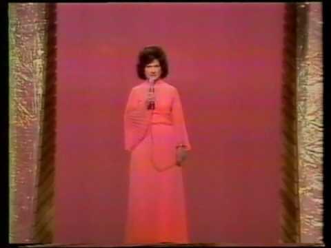 Kitty Wells and the art of the noble retort the anniversary issue magazine articles | iCrates Magazine 0 Kitty Wells and the art of the noble retort | iCrates Magazine