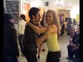 Andre, abile ballerino, si esibisce in danze scatenate...