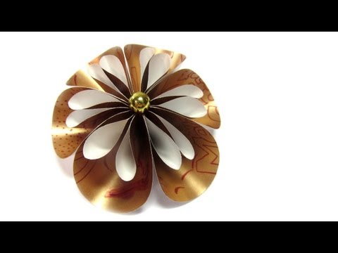 Flores de Papel - Tutoriales de flores: http://www.youtube.com/playlist?list=PLC670CE3B313BB8AF Más tutoriales: http://www.youtube.com/user/Gustamonton?feature=mhee REDES SOCI...