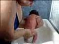 videos de O banho - Video Amador