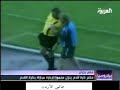 حكم مباراة كرة قدم سكران ويخرجوه من الملعب  لقطة تموت ضحك