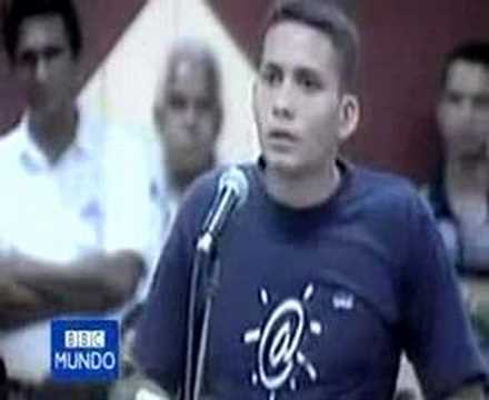 Watch 'Alarcon enfrenta cuestionamientos de estudiantes'