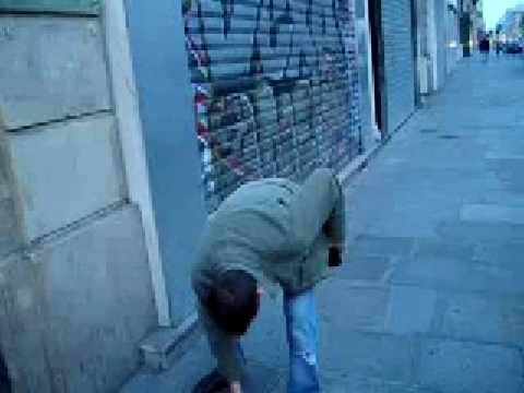 Ouvrir une bouteille sans tire-bouchon