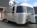 2014 Airstream Flying Cloud 25FB Twin Travel Trailer Camping Beds mattress