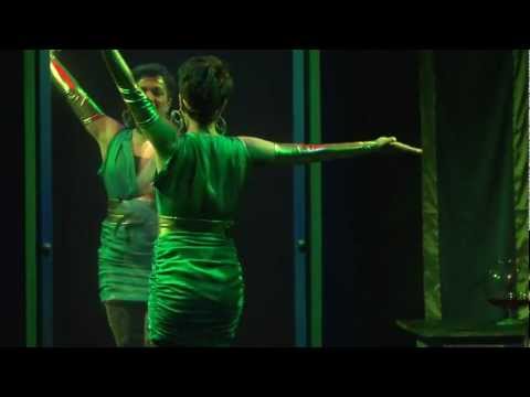 A felvételt a Demerung Stúdió készítette 2012. április 8-án.