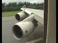 singapore airlines b747 400 landing singapore