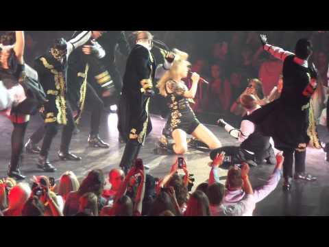I Knew You Were Trouble concierto en Tampa abril 2013