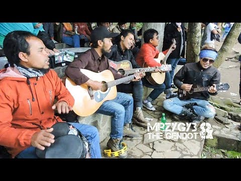 Stasiun Balapan Acoustic Pengamen Jos Stasiun Balapan Acoustic Pengamen Jos