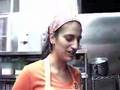 Turkey Day: Mac'n'Cheese (CBS Mobile News)