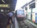 EXE 30000形ロマンスカーえのしま号・藤沢駅到着