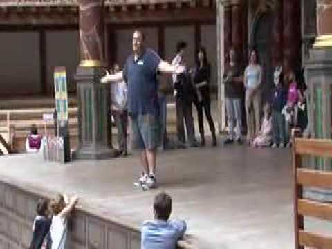 Nando no Globe Theatre