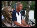 hosted by lorraine pfitzner, chairperson of the country capital bronze bust committee - the unveiling of the barry thornton memorial bust in bicentennial park, tamworth. speeches by joy mckean and meryl thornton. barry's guitar is played by big jay messenger, charley boyter, alisha smith and matt manning. filmed by bob howe and karen v for www.cowboysincyberspace.com