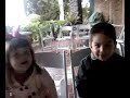 Claudita y Mauricio cantando