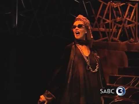 Top Billing meets the cast of Sunset Boulevard