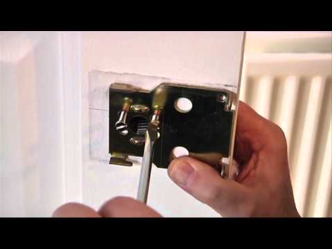 how to fit night latch