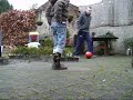Loesjoe en Robo - Voetbal video!