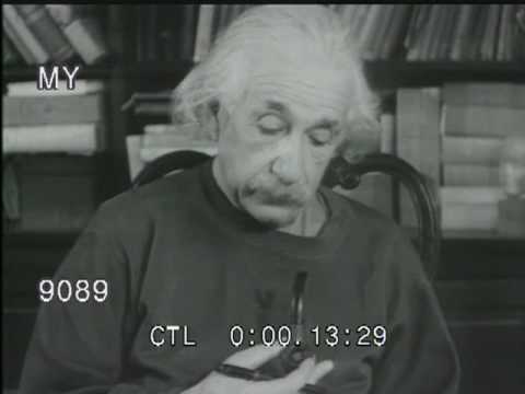 10 фактов из жизни Эйнштейна, которых вы могли не знать. Эйнштейн был заядлым курильщиком. Фото.
