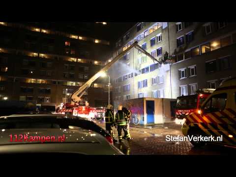 Flatbrand Kampen mogelijk brandstichting - Update